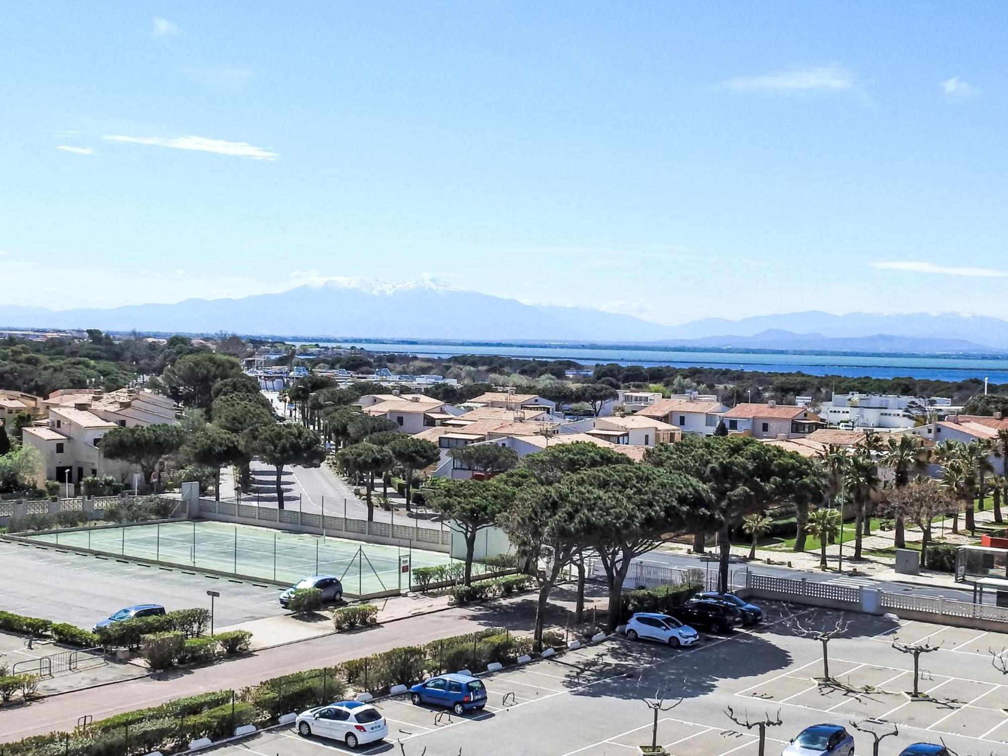 Apartment Soleil Levant 1 Et 2-2 By Interhome Le Barcarès Kültér fotó
